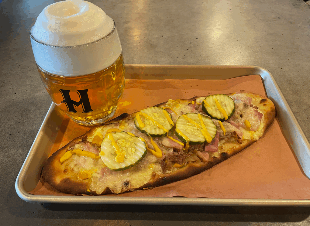 Hemauer Brewing Co. has flatbread pizza.
